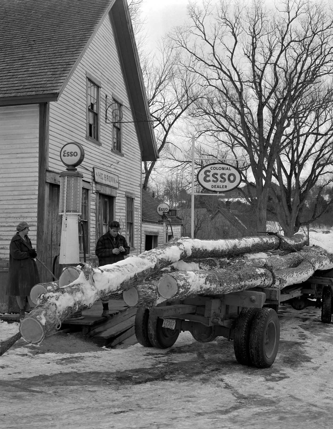 Herklas Brown and Maine, 1944